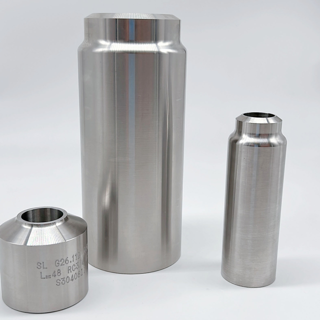 Brida forjada API no estándar personalizada y bridas de acero inoxidable modificadas para instalaciones de tuberías