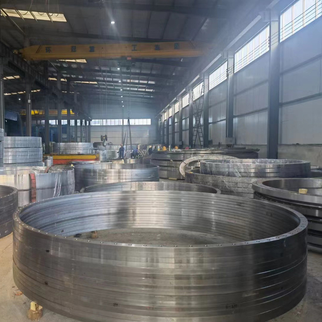 Anillo de retención de forja de acero resistente al calor 1Cr13 2Cr13 X21CrMoV121 F6NM 