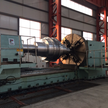 Eje forjado mecanizado